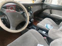 تۆیۆتا کراون